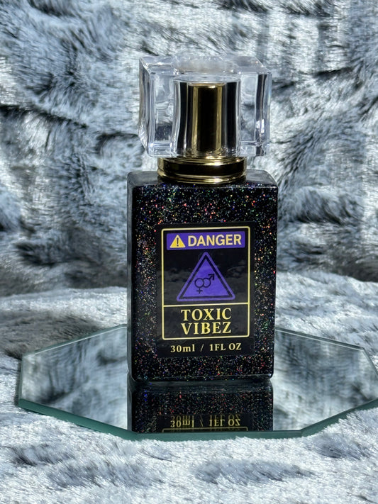 Sneaky Link (Women's Perfume)